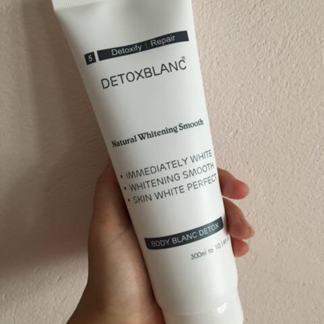 TẮM THẢI ĐỘC DA DETOX BLANC BODY ( giảm 70k)