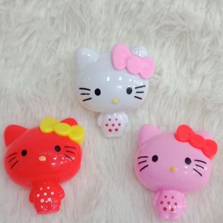 Chuốt chì hình Hello Kitty đầu to mình nhỏ