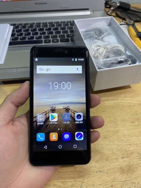 Điện thoại Smartphone Forme A77( R7) MH 5inch Ram 1Gb Rom 8Gb Mới 100% | BigBuy360 - bigbuy360.vn