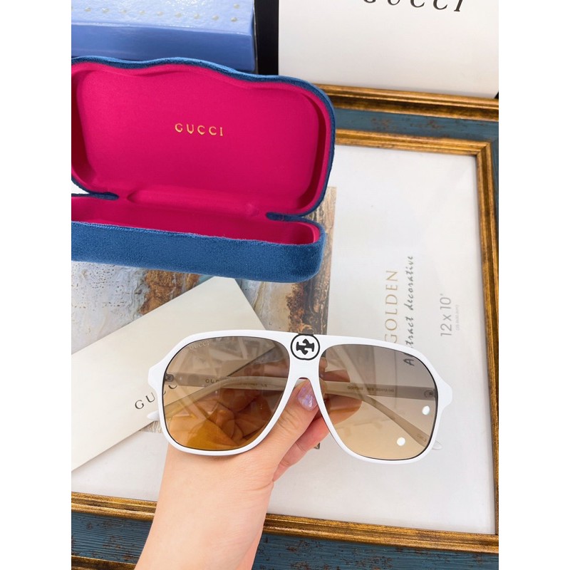 Kính mắt thời trang hàng cao cấp đến từ nhà Gucci* GC phù hợp cho các nàng đi du lịch cực chất