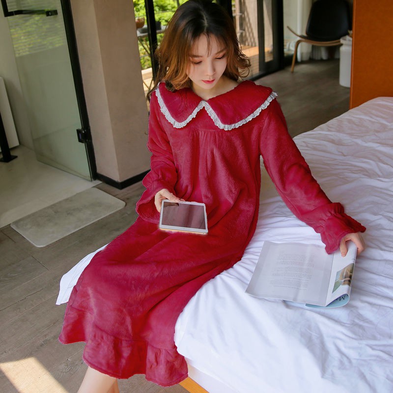 Váy ngủ phụ nữ mùa thu đông vải nỉ dày dặn phong cách Hàn Quốc đồ lông cừu san hô ngọt ngào và đáng yêu cho b