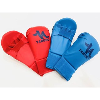 Găng tay tập luyện karate