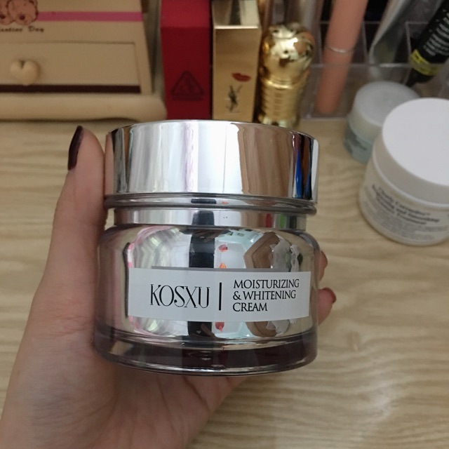 Kem dưỡng koxsu
