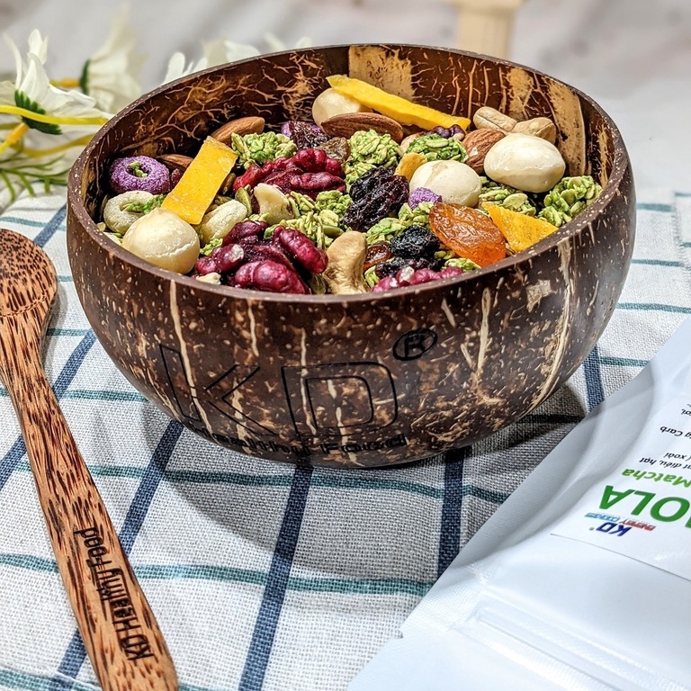 Granola ăn kiêng, 11 hạt dinh dưỡng và trái cây sấy KD Shop 500g/ hộp
