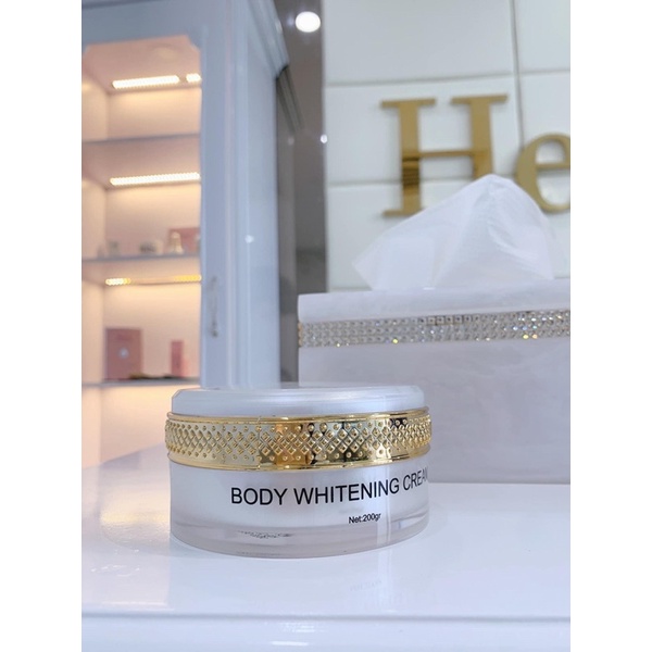 Kem body trứng kích trắng queenperfect làm trắng, mềm mịn da, chống nắng, làm đều màu da