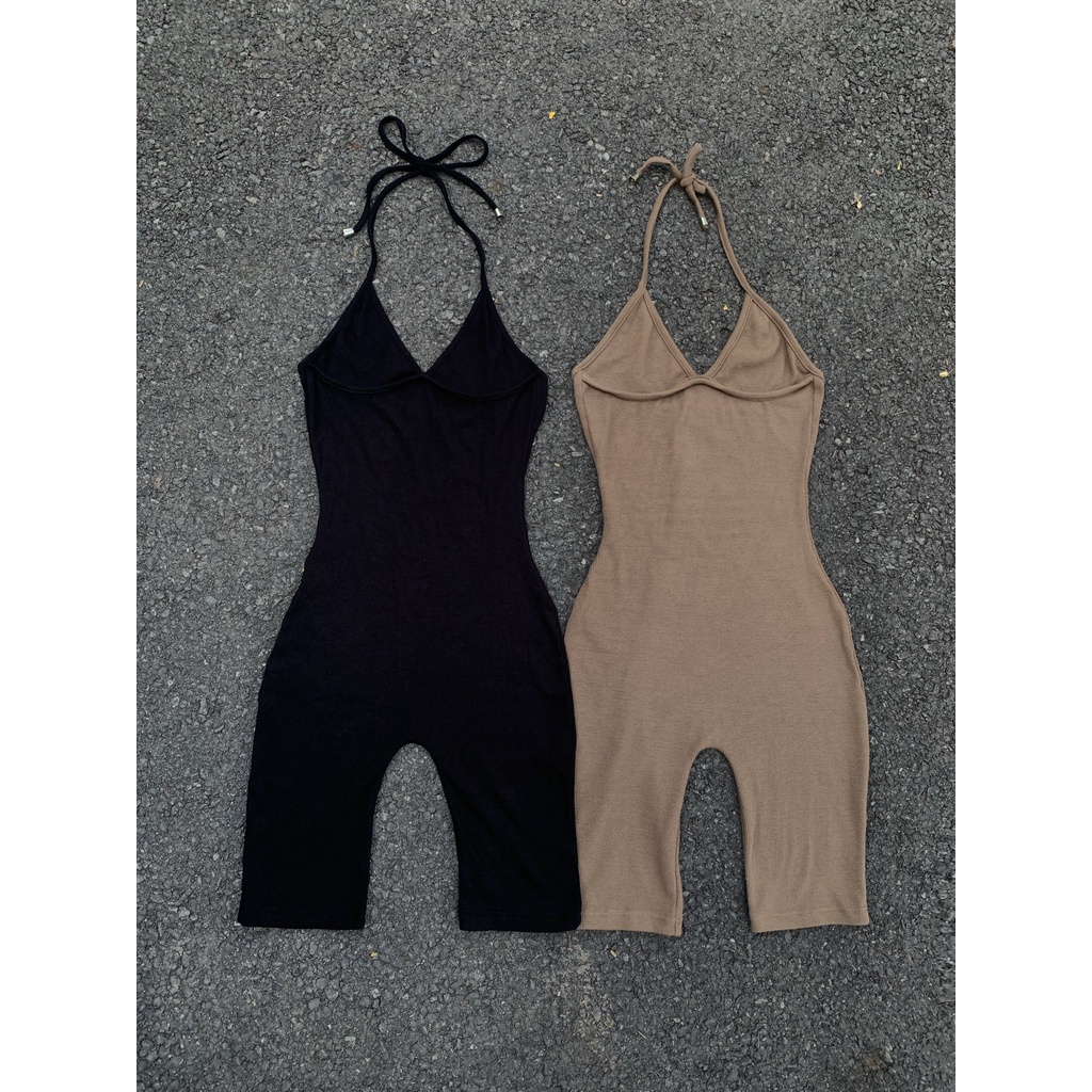 Jumpsuit ôm body dạo phố (Hella)