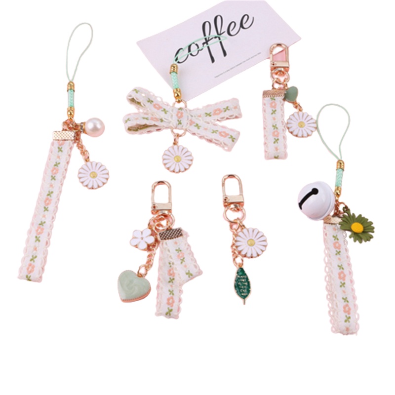 Daisy Flower Keychain Cute Ins For Women Bell Ribbon Key Ring Bag Ornaments Airpods Pendent Charm Accessories
