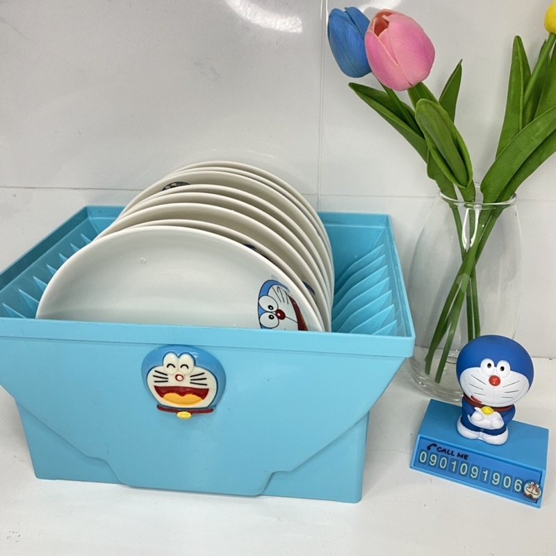 DĨA SỨ ĐÔREMON DỄ THƯƠNG