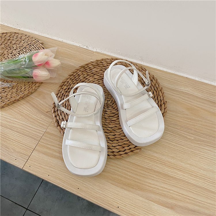 Giày sandal nữ đi học đế bánh mì quai hậu gài chéo màu trắng trẻ trung basic bền êm- BM02