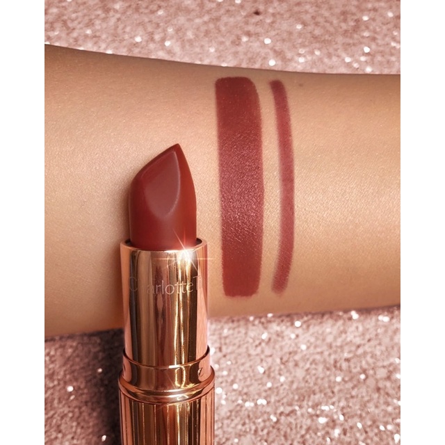 Son Charlotte Tilbury unbox màu Walk Of No Shame
