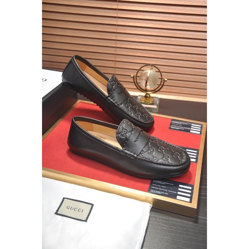 Giày lười da nam logo dập nổi họa tiết đế đinh mũi bo tròn gucci GC gG