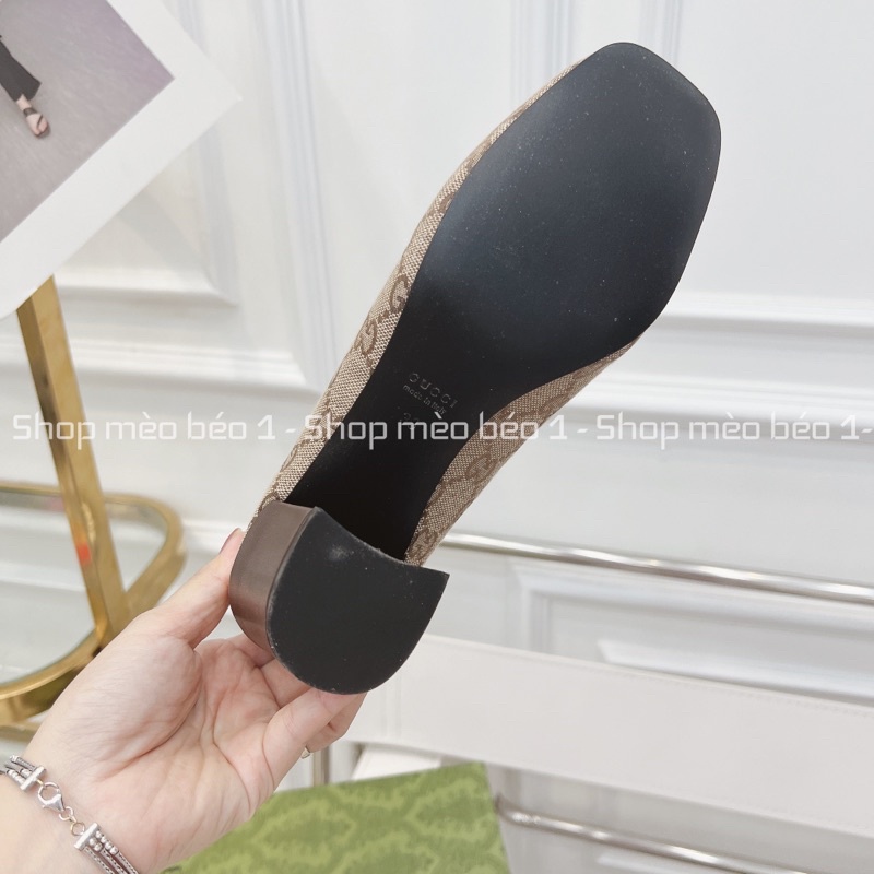 Giày cao gót gc hoạ tiết khoá ngang gót trụ fullbox