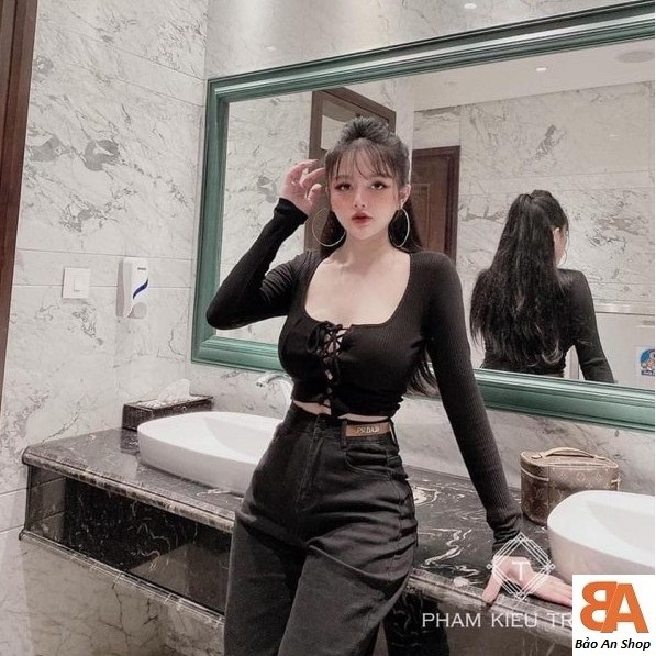 Áo thun tay dài xẻ ngực