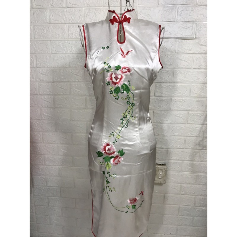 sườn xám 3220k chọn trên live