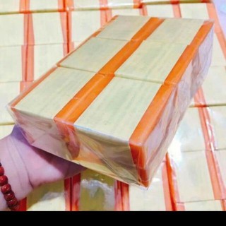 1 lốc12 cục xà phòng cam clobetamil g thái lan
