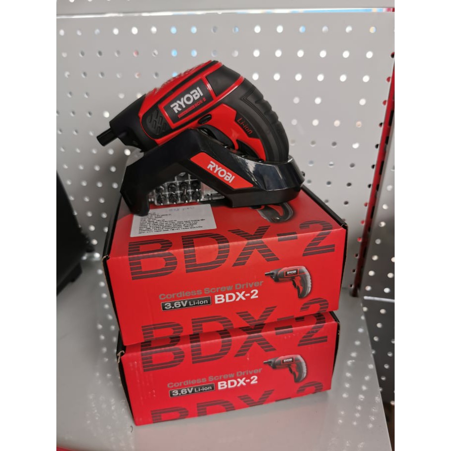 Máy vặn vít dùng pin Ryobi BDX-2 3.6V. BN.