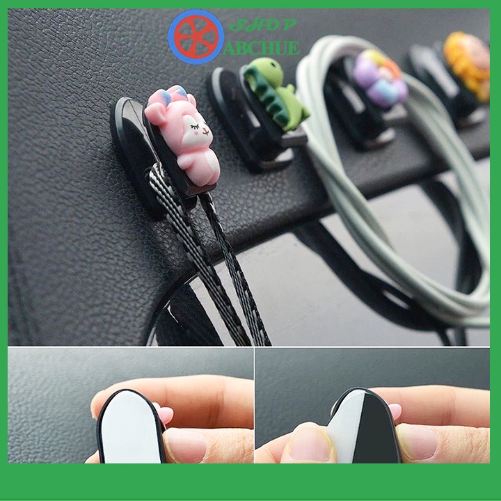 Móc treo đồ mini  đa năng gắn trên xe hơi  hình icon đáng yêu