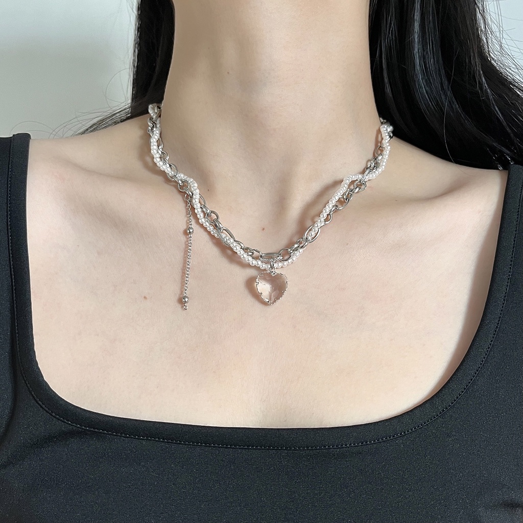 Vòng cổ Mặt Trái Tim Trong Suốt Đính Ngọc Trai Bằng Thép Titan Phong Cách Hàn Quốc