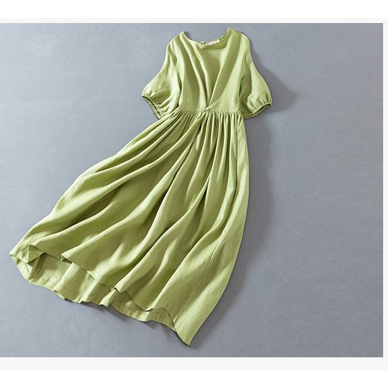 Đầm linen suông nhún eo, dáng dài tay chun màu xanh cốm, mặc đi chơi dạo phố
