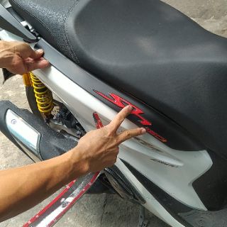 Nẹp sườn SH 2020 màu đen, chữ đỏ