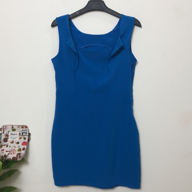 SALE HẾT MÙA - Đầm vải mềm form xuông ôm vừa 2hand màu xanh coban nhạt mới tinh size S
