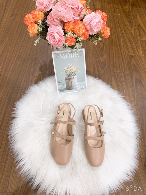 Giày đính ngọc 2 quai sang chảnh ( gót 3p) | BigBuy360 - bigbuy360.vn