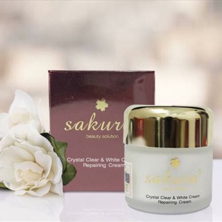 KEM DƯỠNG TRẮNG CHUYÊN SÂU DA BAN ĐÊM SAKURA