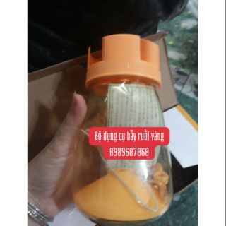 Bộ lọ dụng cụ bẫy ruồi vàng  có sẵn 1 ống thuốc