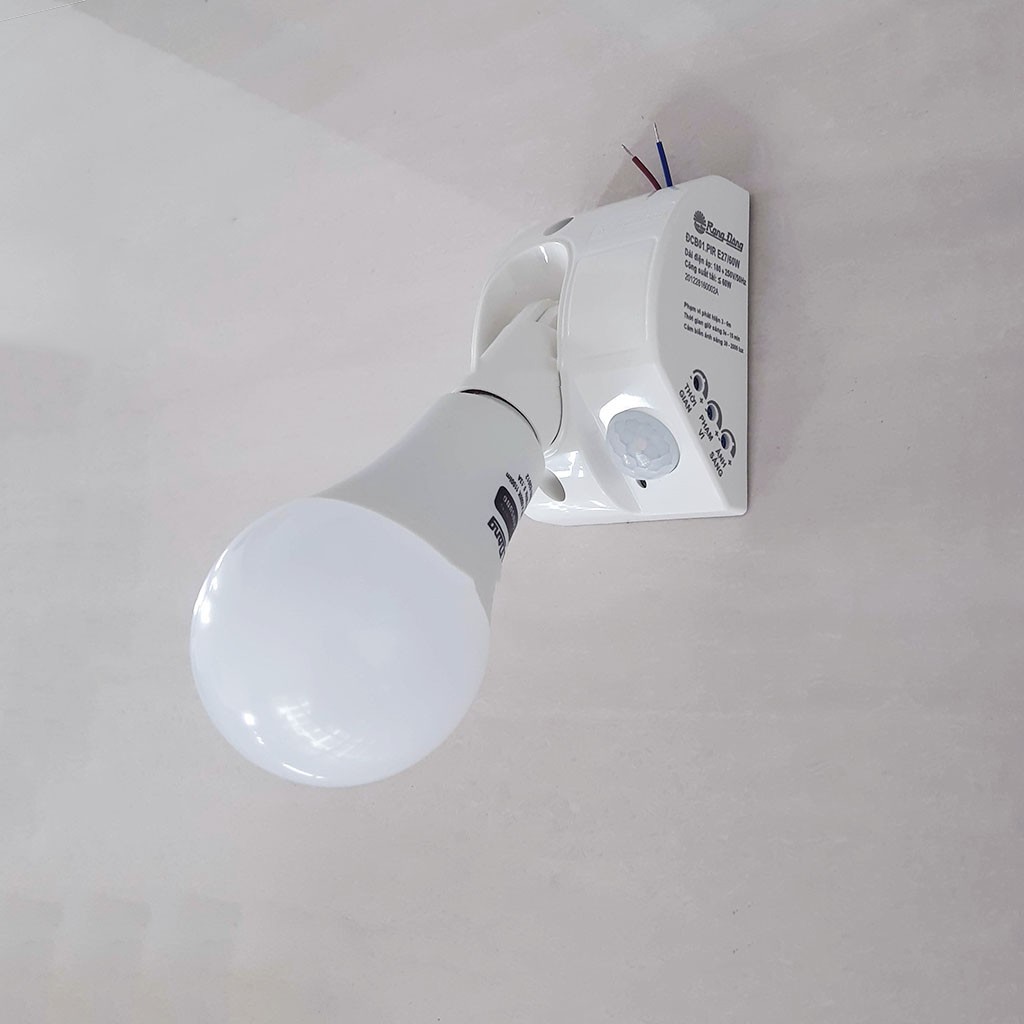 Đui đèn cảm biến chuyển động Rạng Đông hồng ngoại tự động bật tắt , Đui đèn E27 cảm ứng chuyển động | BigBuy360 - bigbuy360.vn