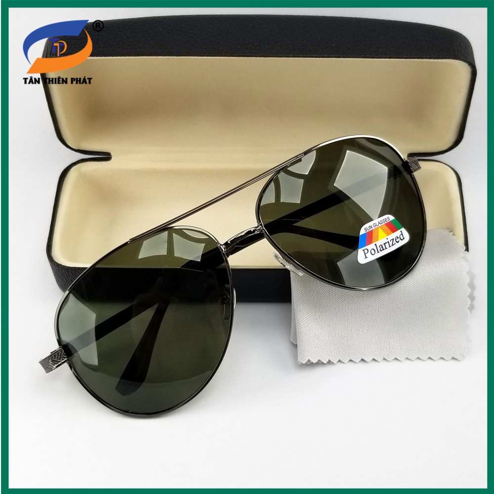 Mắt kính nam nữ râm mát màu xanh đậm 2002. Tròng kính Polarized phân cực ôm mắt chống bụi, chống nắng, tia UV