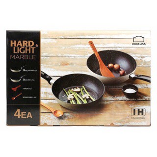 Bộ 2 chảo vân đá Cookplus Hard&amp;Light và 2 muỗng gỗ Lock&amp;Lock LHB9265S4