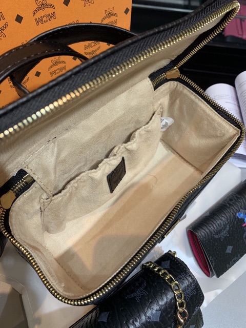 Set Túi Kèm Ví M.C.M  Full box Ảnh Thật