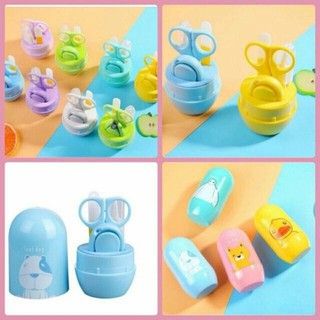 Bộ dụng cụ cắt móng tay 5 chi tiết