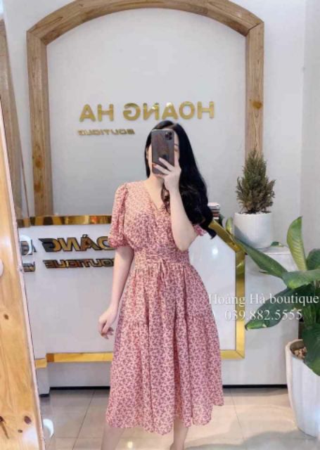 Váy hoa cổ V đan dây | BigBuy360 - bigbuy360.vn