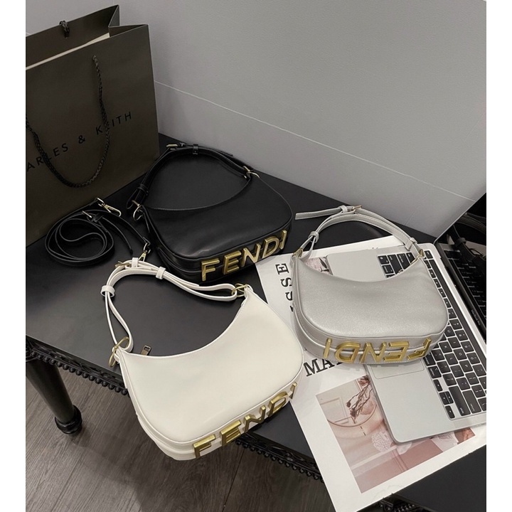 TÚI KẸP NÁCH FENDI SIZE 21
