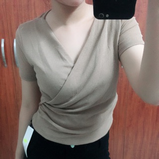 Áo chéo ngực