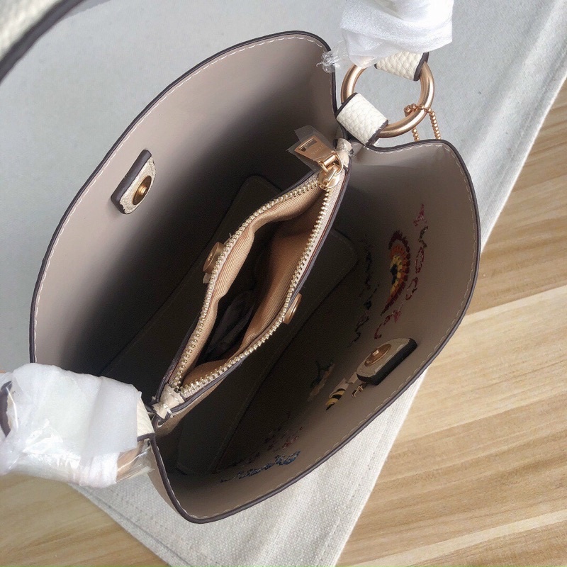 TÚI COACH BUCKET C8282