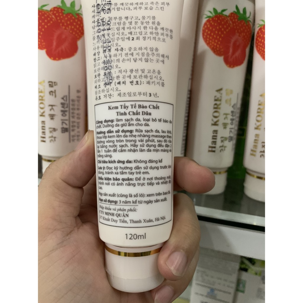 Gel Tẩy Tế Bào Chết Dâu Tây Hana Korea