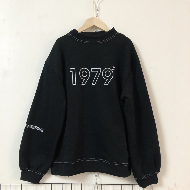 Áo Sweater Nam Nữ 1979 - Áo Thu Đông Chất Nỉ Ngoại Mềm Mịn 2 Màu Đen Trắng Unisex | WebRaoVat - webraovat.net.vn