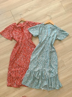 Đầm hoa midi đuôi cá cổ V vintage