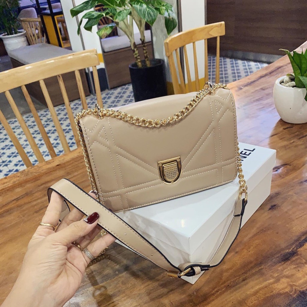 Túi xách thời trang nữ 345k