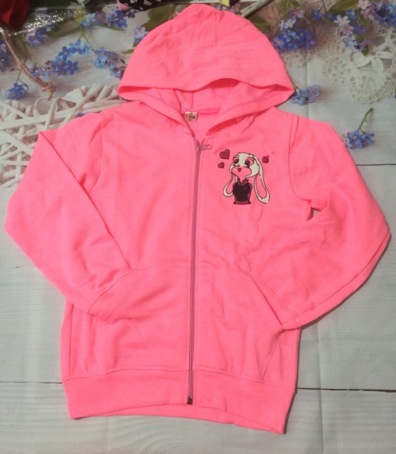 Xả kho áo khoác giá cực rẻ cho bé