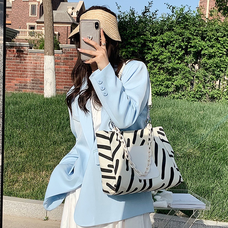 IELGY Túi Đeo Vai Vải canvas Cỡ Lớn In Họa Tiết Ngựa Vằn Thời Trang Cho Nữ