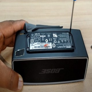 Thay pin loa B ose Soundlink Mini 2
