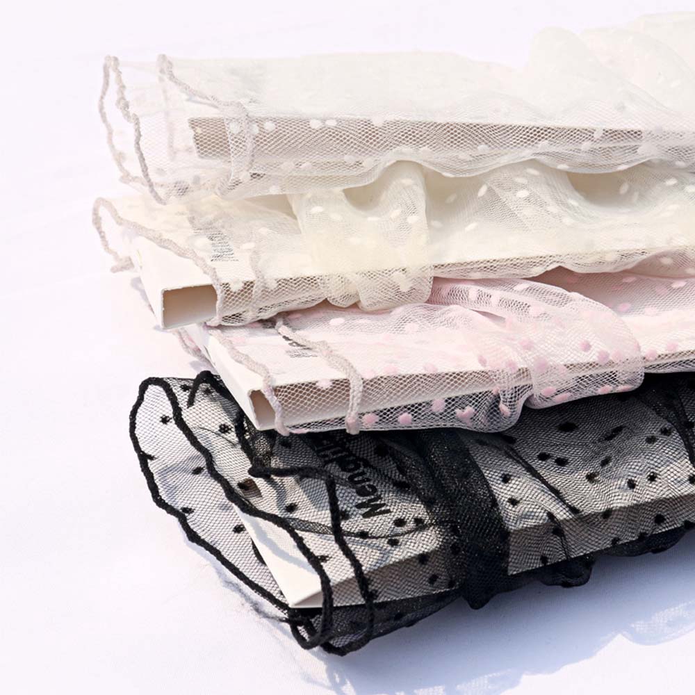 Đôi tất vải voan họa tiết chấm bi thời trang dành cho nữ