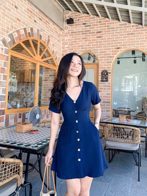 ĐẦM XANH ĐEN - TRẮNG NÚT GỖ CỔ V