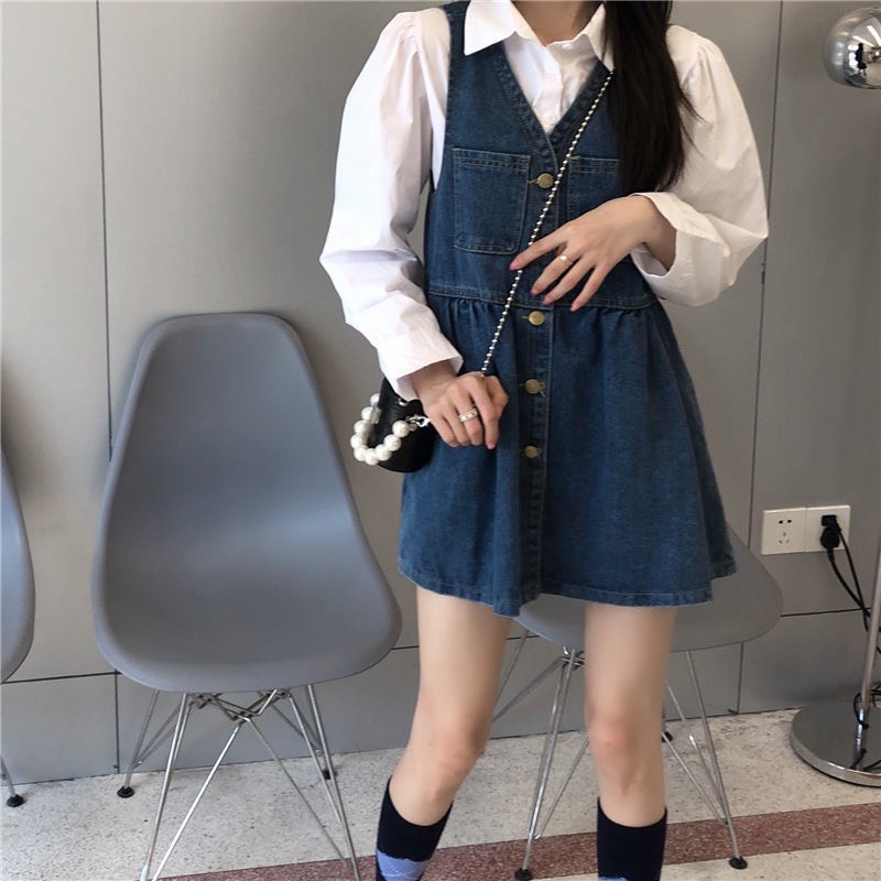Váy vest denim retro dáng ngắn hack tuổi