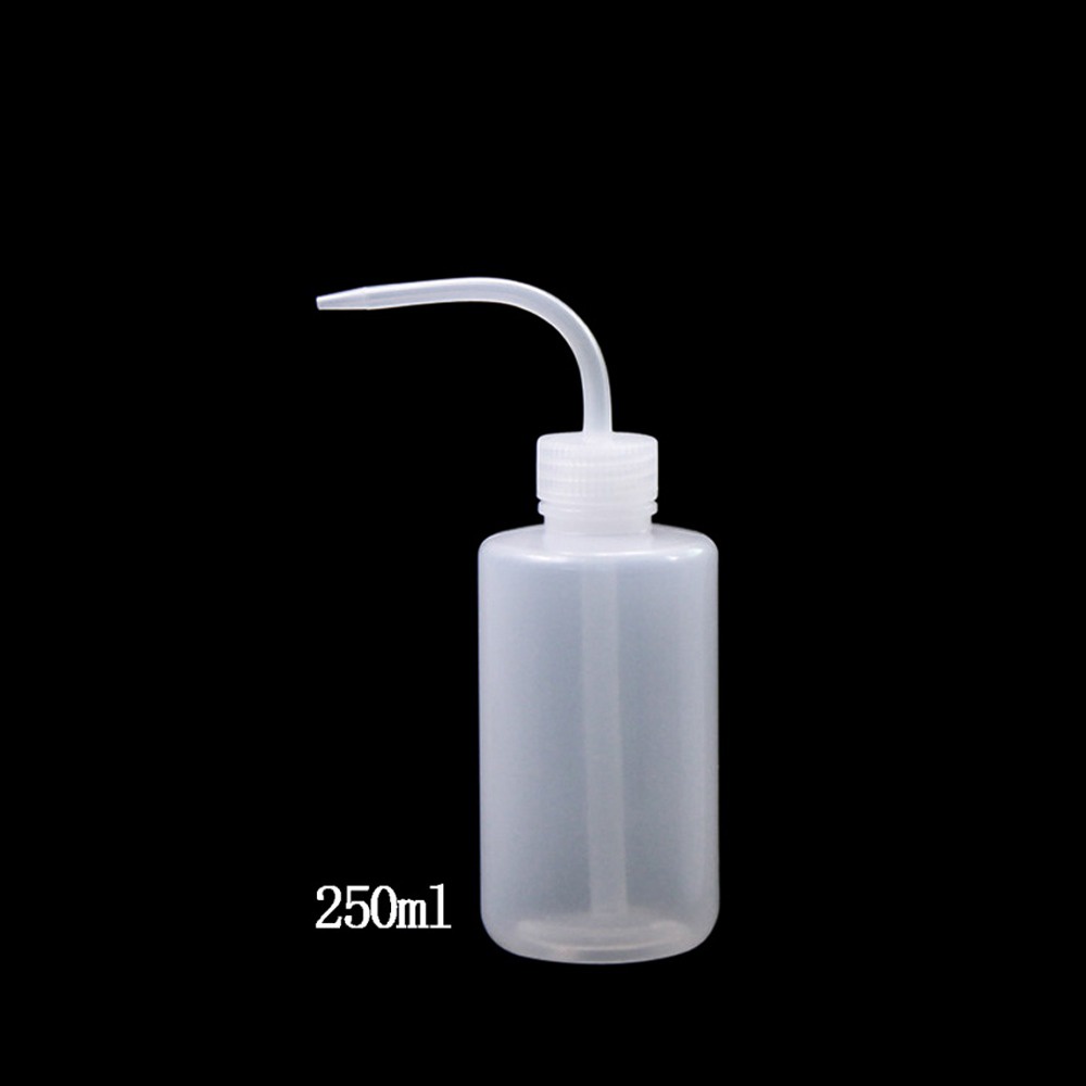 Bình Nhựa Đựng Dung Dịch Vệ Sinh Hình Xăm 250/500ml