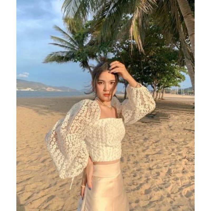 ÁO CROPTOP TAY BỒNG HOA CÚC