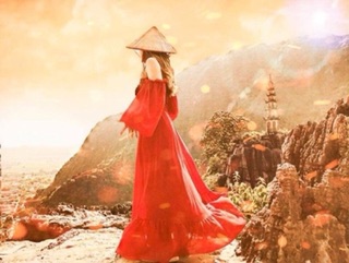 đầm maxi đỏ nhún tùng xoè